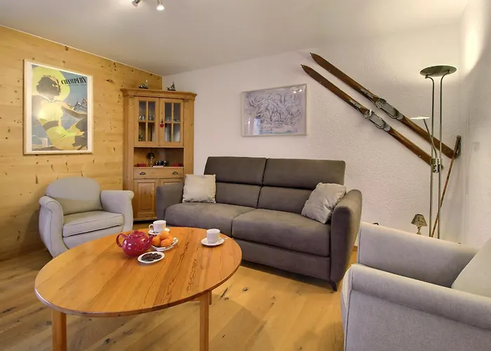 Renovated Flat Next To Cable Car Appartement *